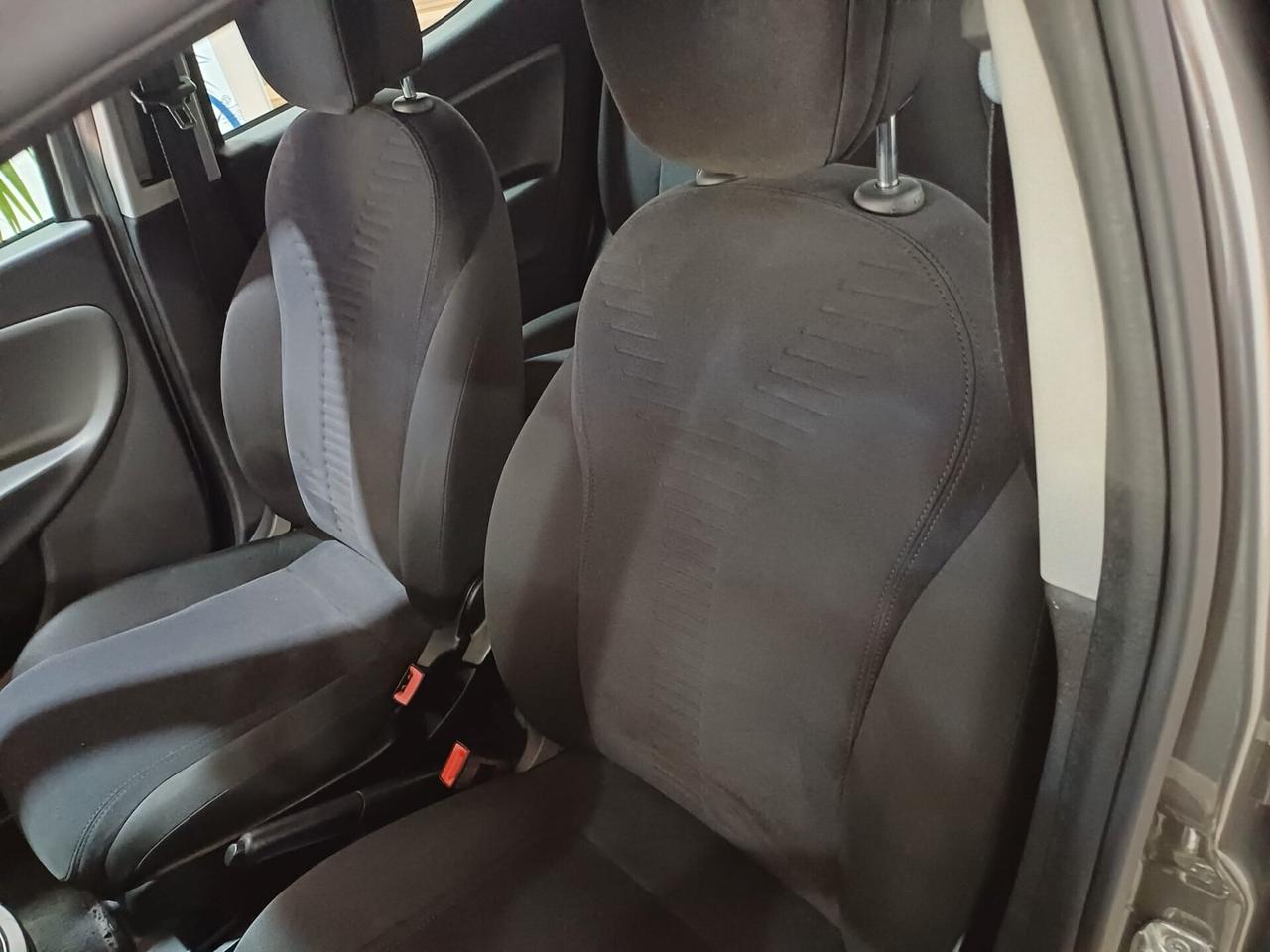 Lancia Ypsilon Benzina 0.9 twinair Metano - 2014