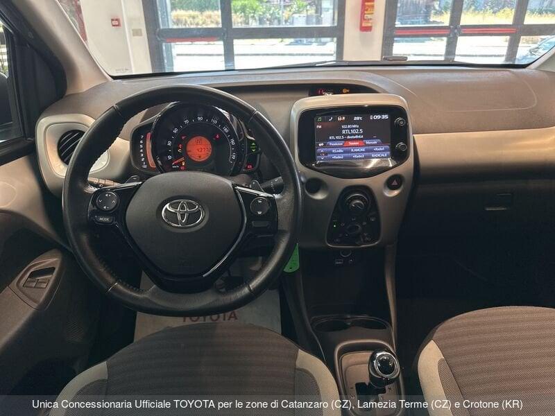 Toyota Aygo Aygo Connect 1.0 VVT-i 72CV 5 porte x-business MMT