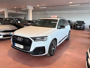 Audi Q7 SPORT 50 3.0 TDI quattro tiptronic S LINE 7 posti