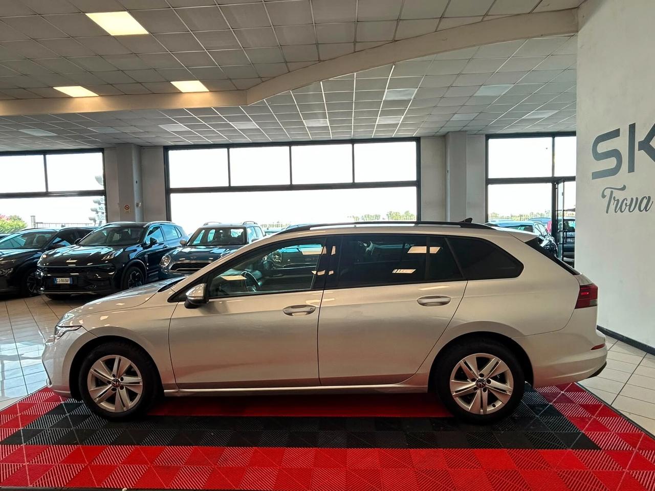 Volkswagen Golf Variant 2.0 TDI SCR DSG Life