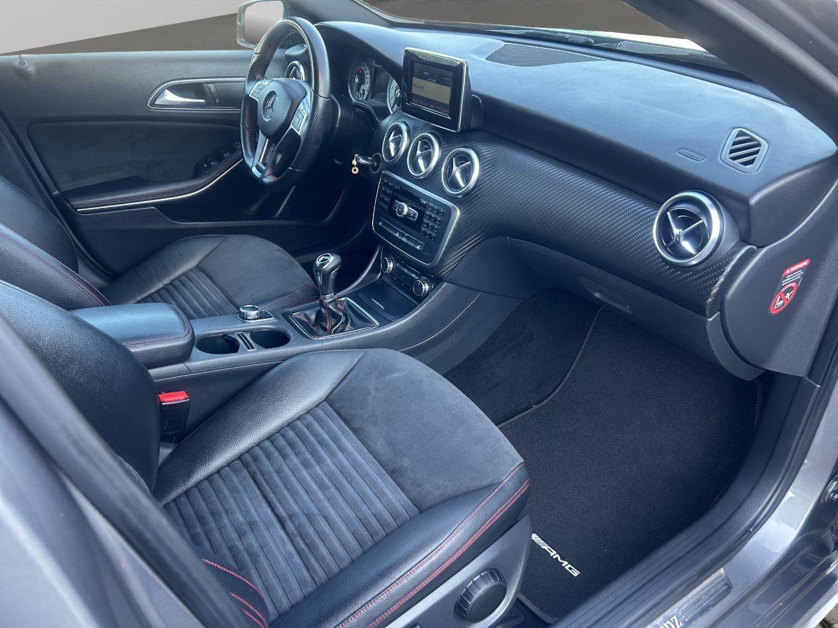MERCEDES - Classe A - 180 122cv Premium