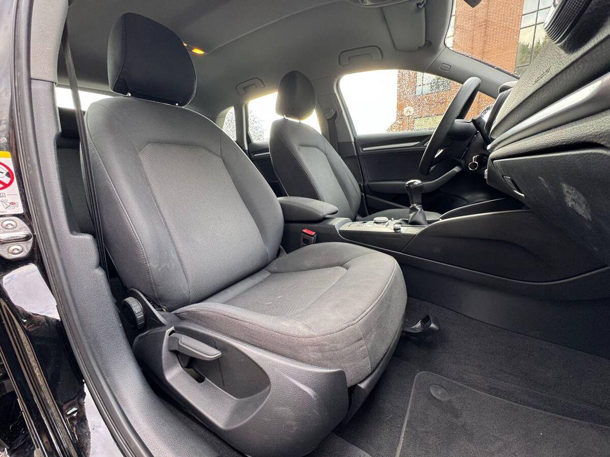 Audi A3 Sportback A3 SB 30 1.0 tfsi Business 116cv my19
