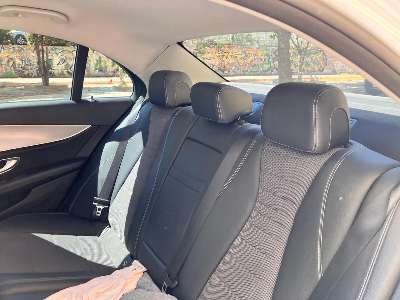 Mercedes-benz E 220 d 4Matic Auto Business Sport