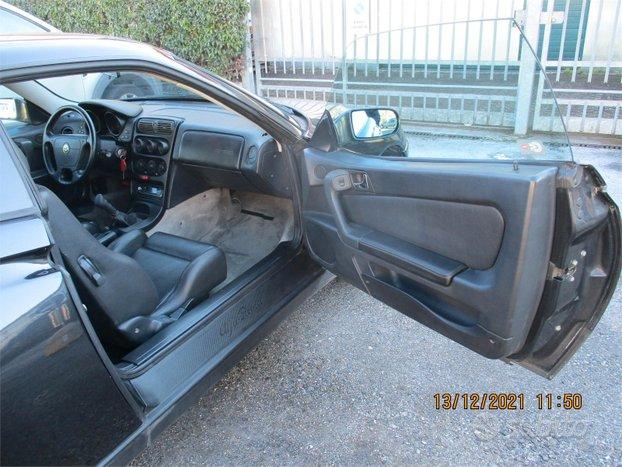 Alfa Romeo GTV ALFA ROMEO GTV 2000 916 16 valvole