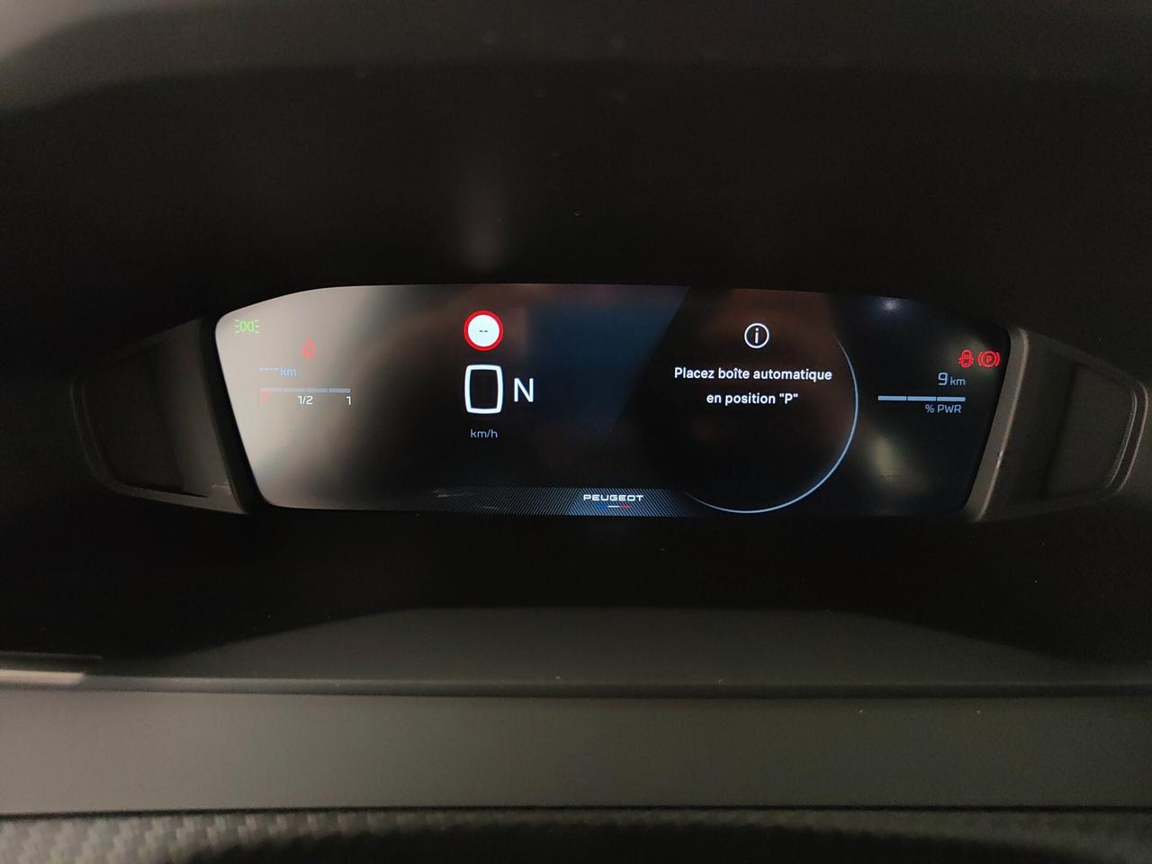 Peugeot 2008 Hybrid 110 e-DCS6 Allure