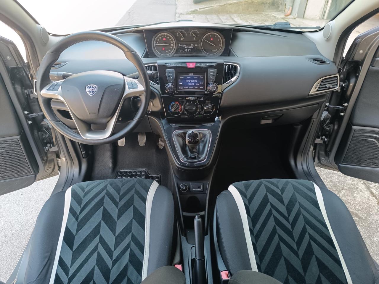 Lancia Ypsilon 1.3 MJT 16V 95 CV 5 porte S&S Gold
