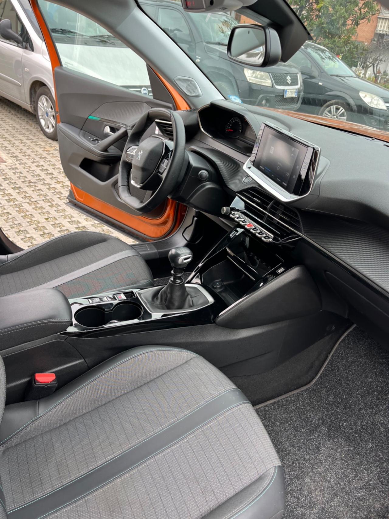 Peugeot 2008 BlueHDi 110 S&S Allure Pack