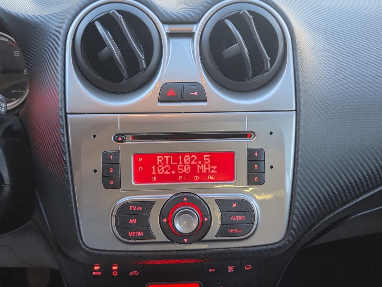 Alfa Romeo MiTo 1.3 JTDm 95cv 140.000km neopatentati