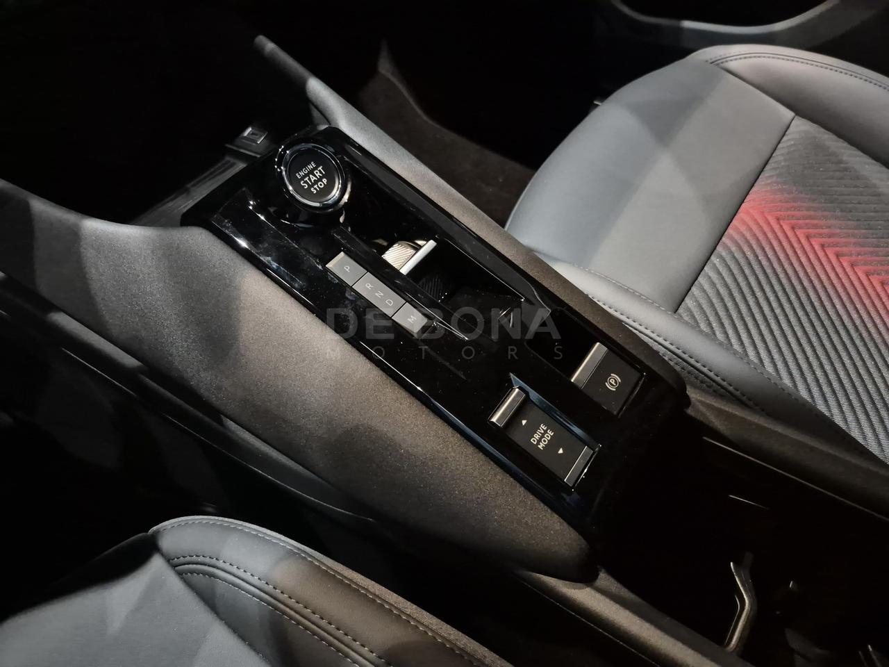 Alfa Romeo Junior 1.2 ibrida speciale 145cv edct6
