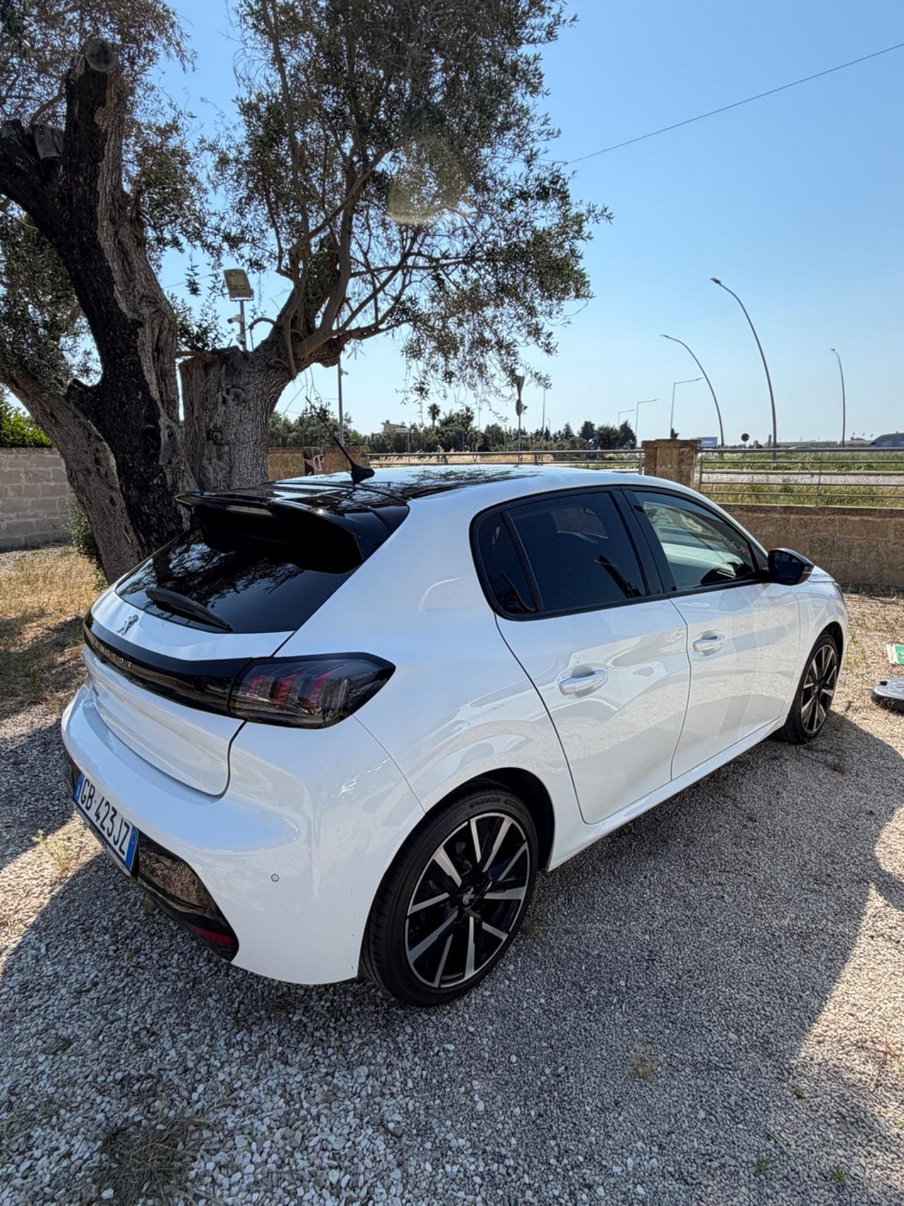 Peugeot 208 100 cv Stop&Start 5 porte 60000!!!Strafull!!!