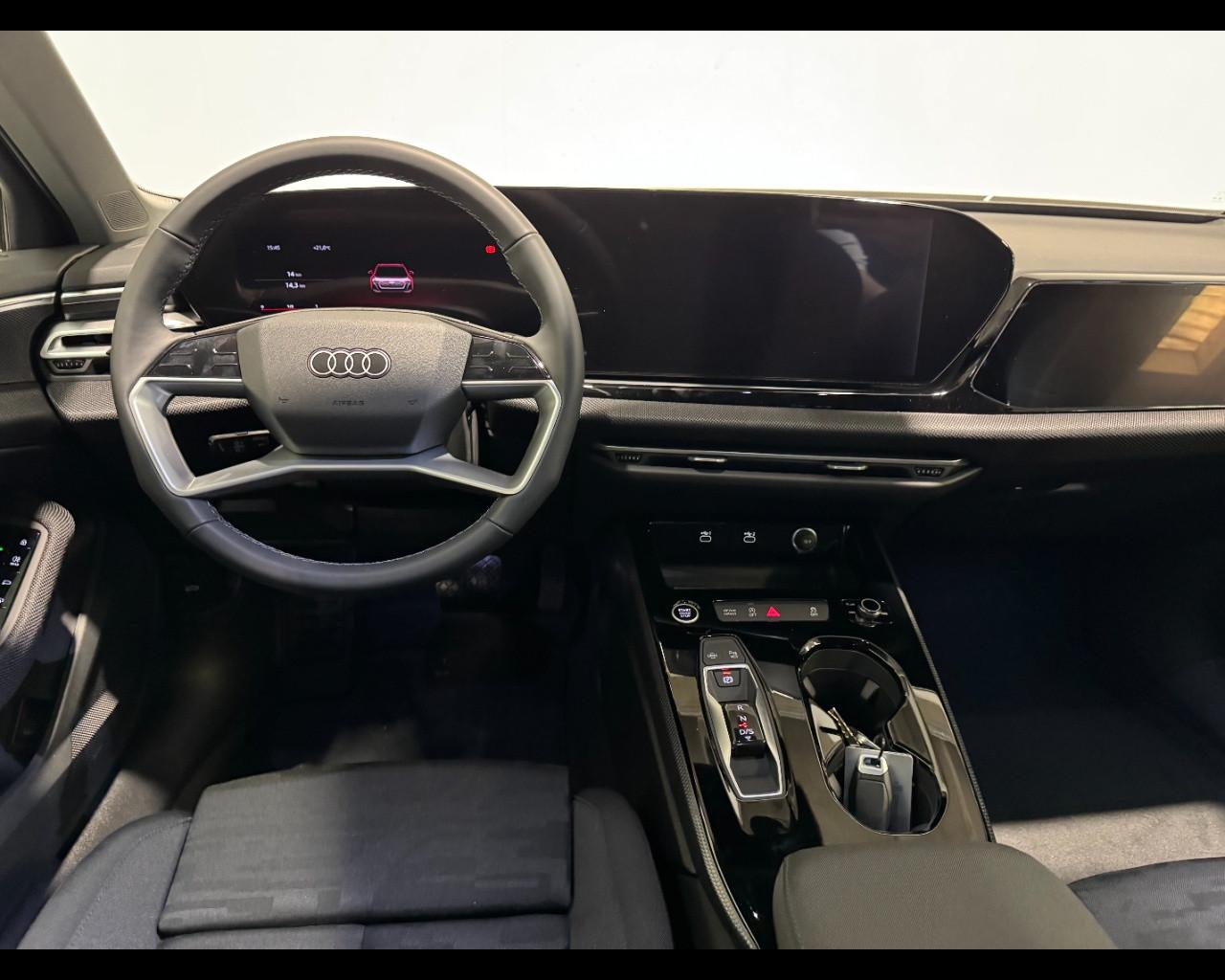 AUDI A5 AVANT TFSI S-TRONIC S LINE
