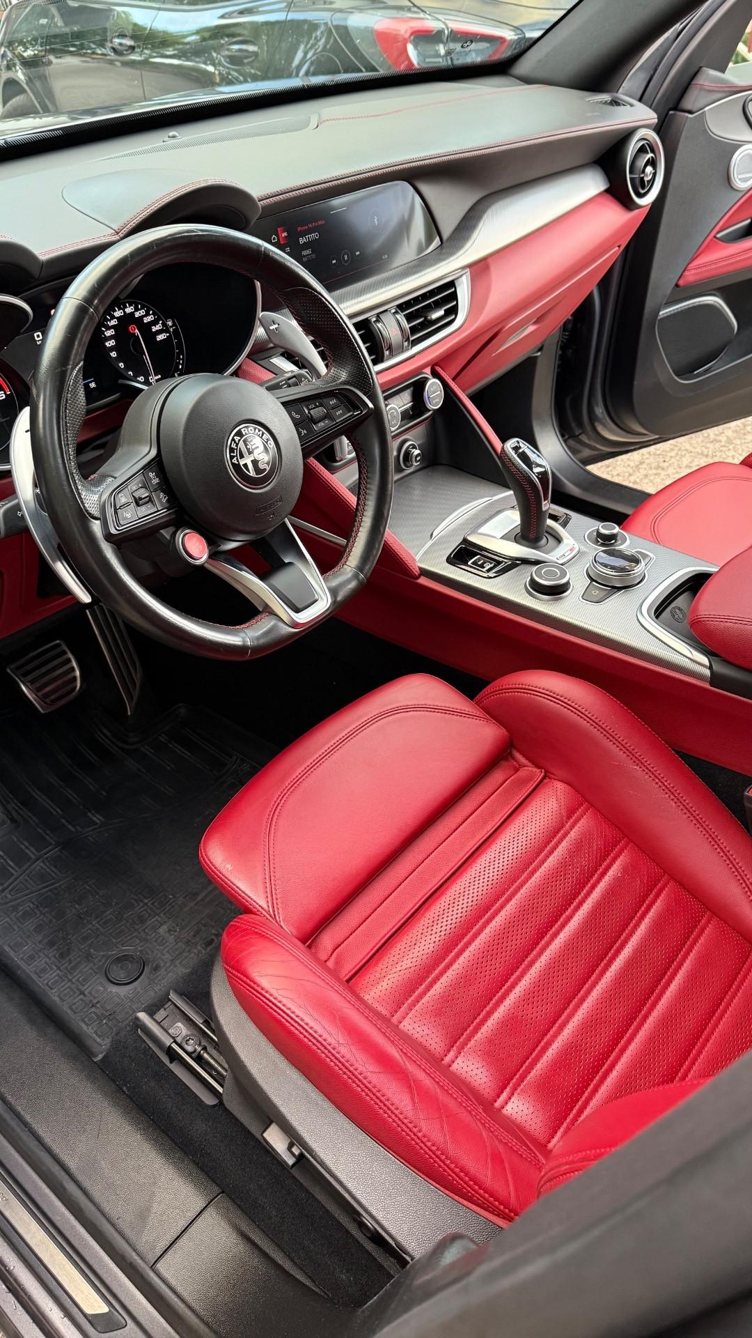 Alfa Romeo Stelvio 2.2 Turbodiesel 210 CV AT8 Q4 Veloce