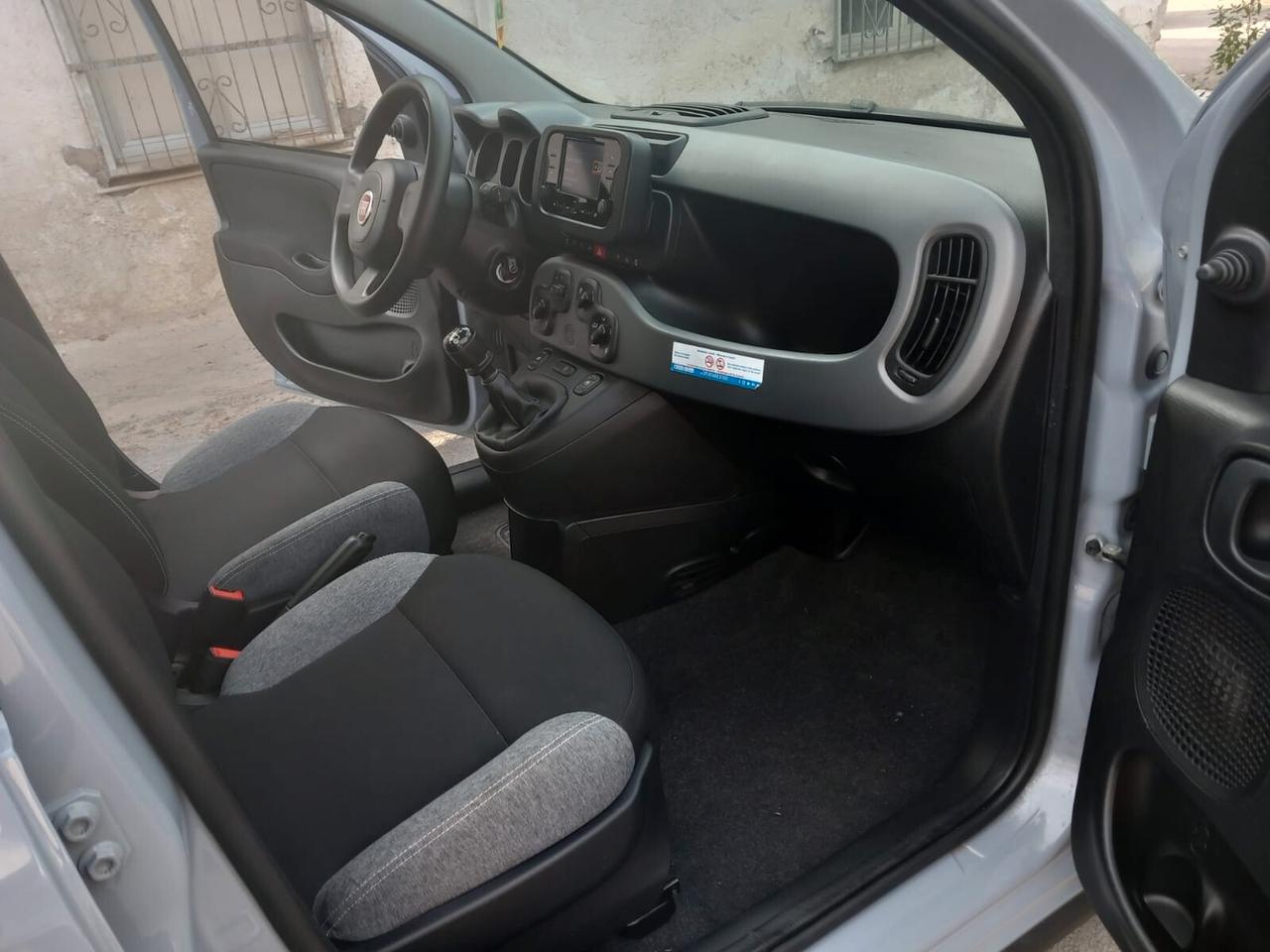 Fiat Panda 1.0 BENZINA IBRIDA ANNO 2023