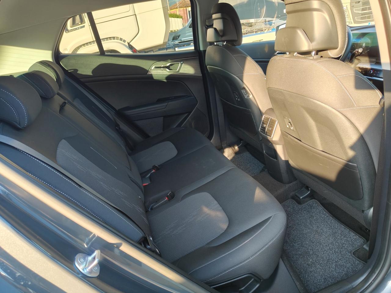 Kia Sportage 1.6 CRDi MHEV DCT Style