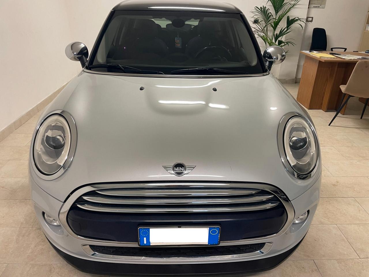Mini Cooper D 1.5 116 CV 5p Business XL FULL , LED, NEOPATENTATI