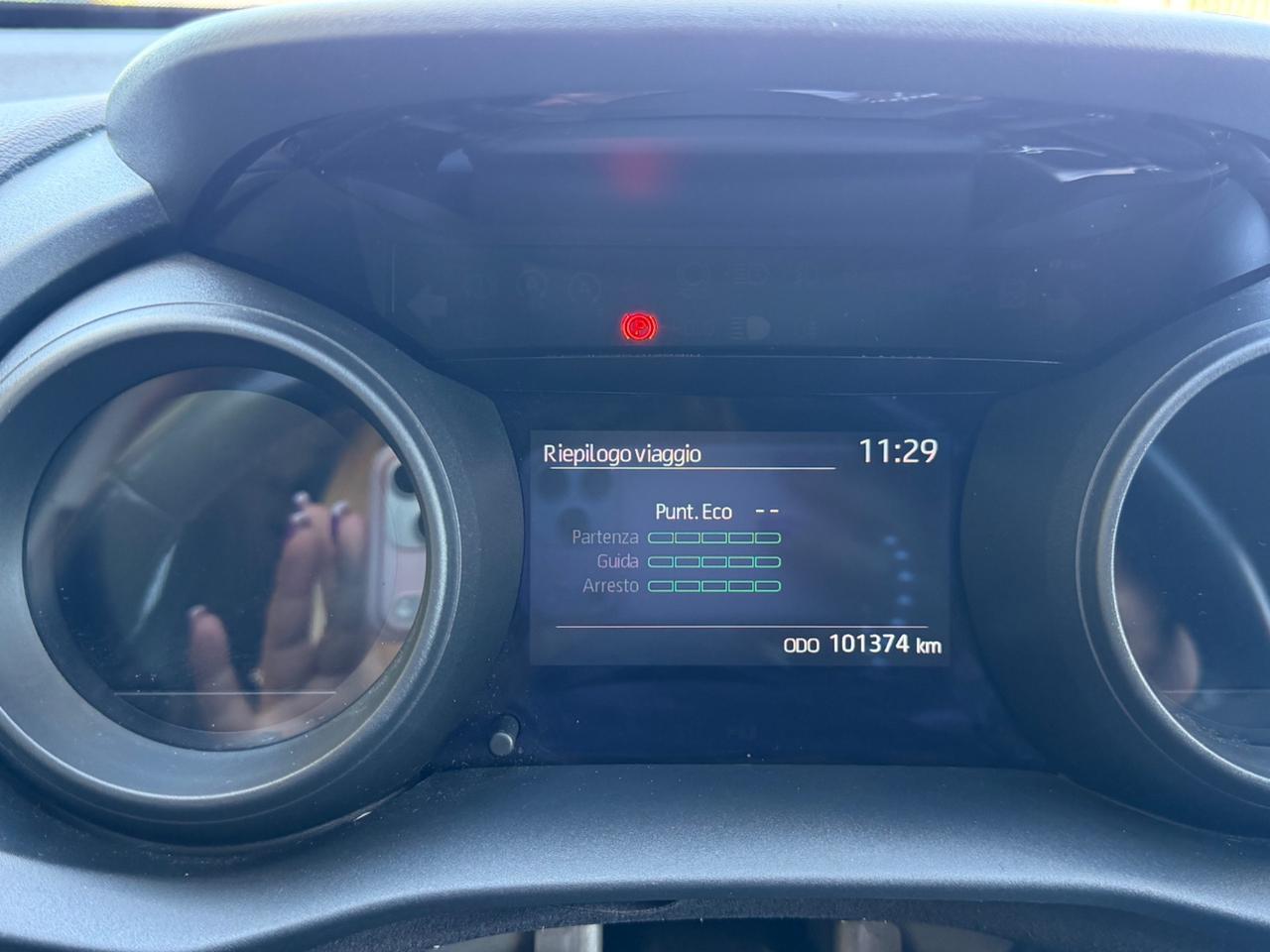 Toyota Yaris 1.5 Hybrid 5 porte Business