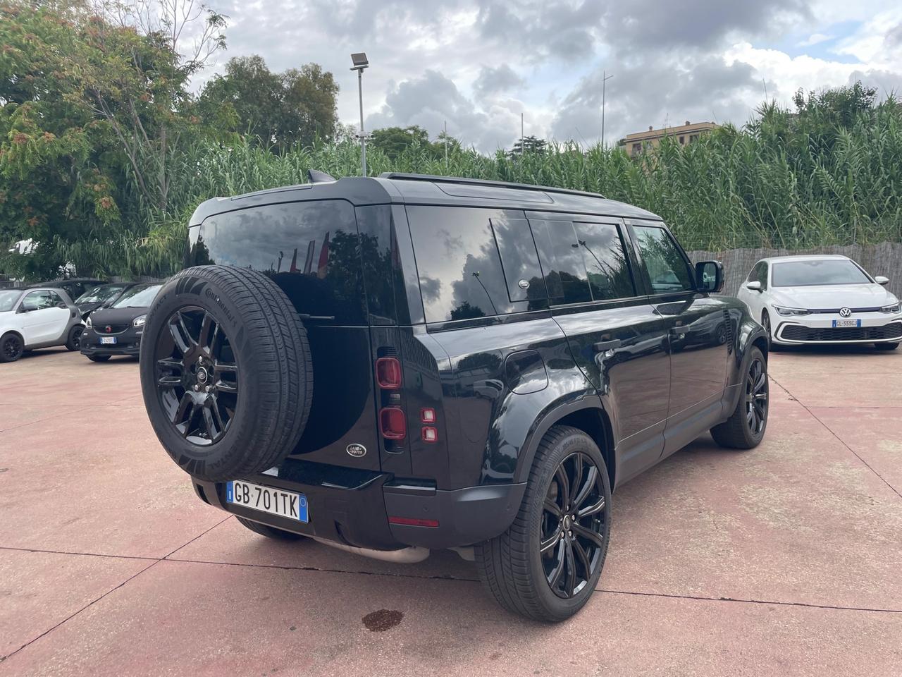 Land Rover Defender 110 2.0 SD4 AWD Auto