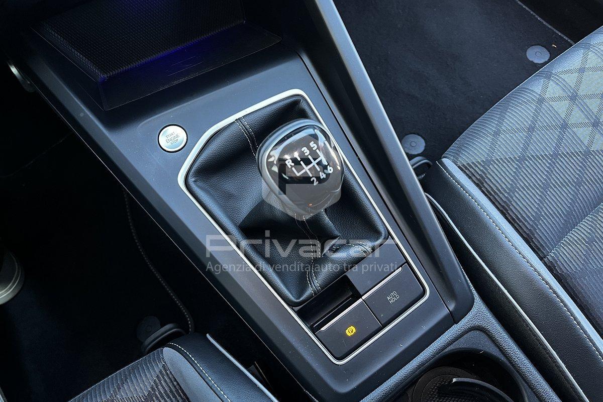 VOLKSWAGEN Golf 1.5 TSI EVO ACT R-Line