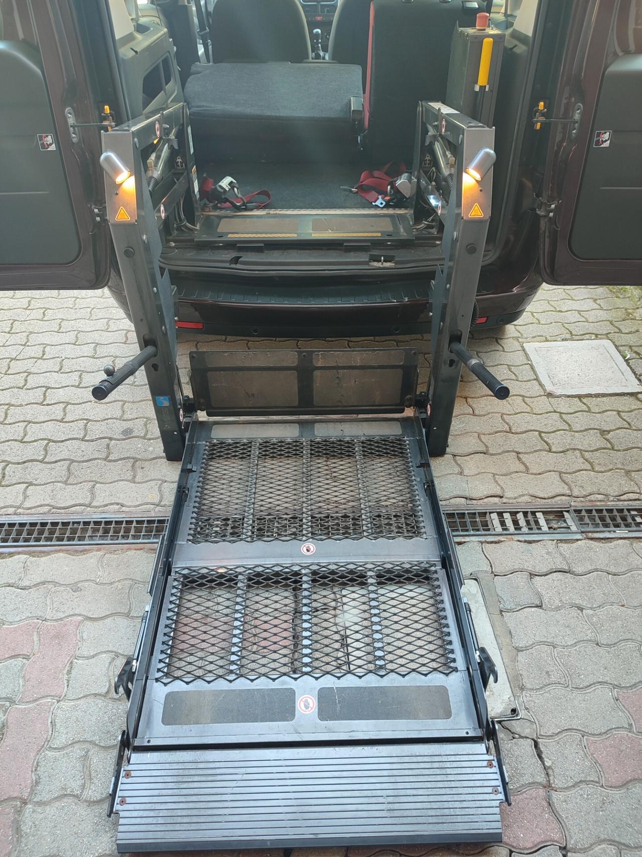 FIAT DOBLO 2012 BENZINA PEDANA DISABILI ELETTRICA TETTO ALTO