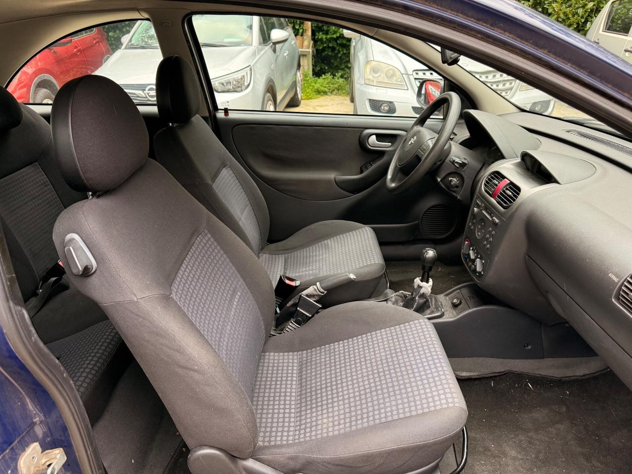 Opel Corsa 1.4i 16V cat 3 porte Sport