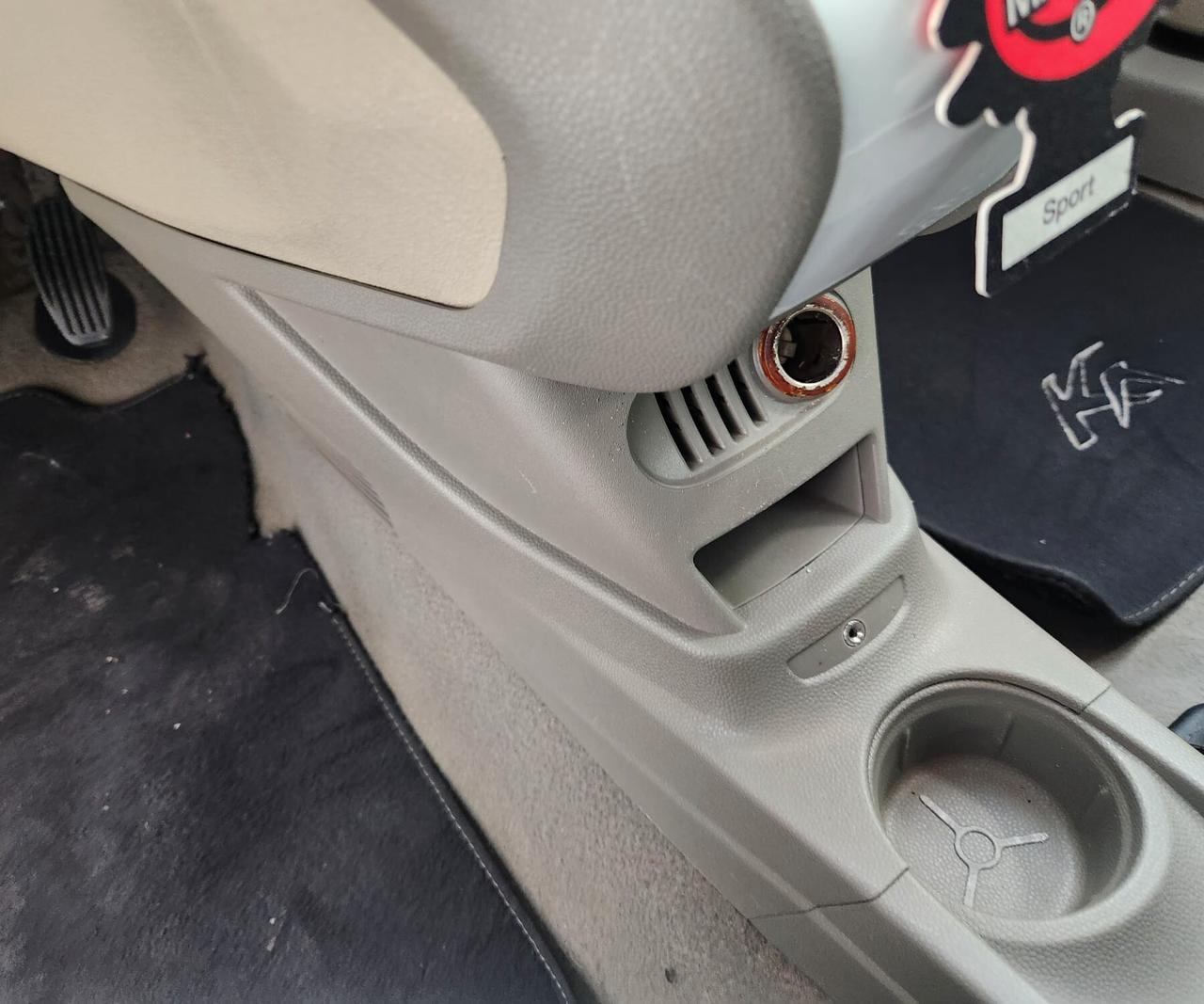 Ford Ka 1.3 TDCi 75CV Titanium cDPF