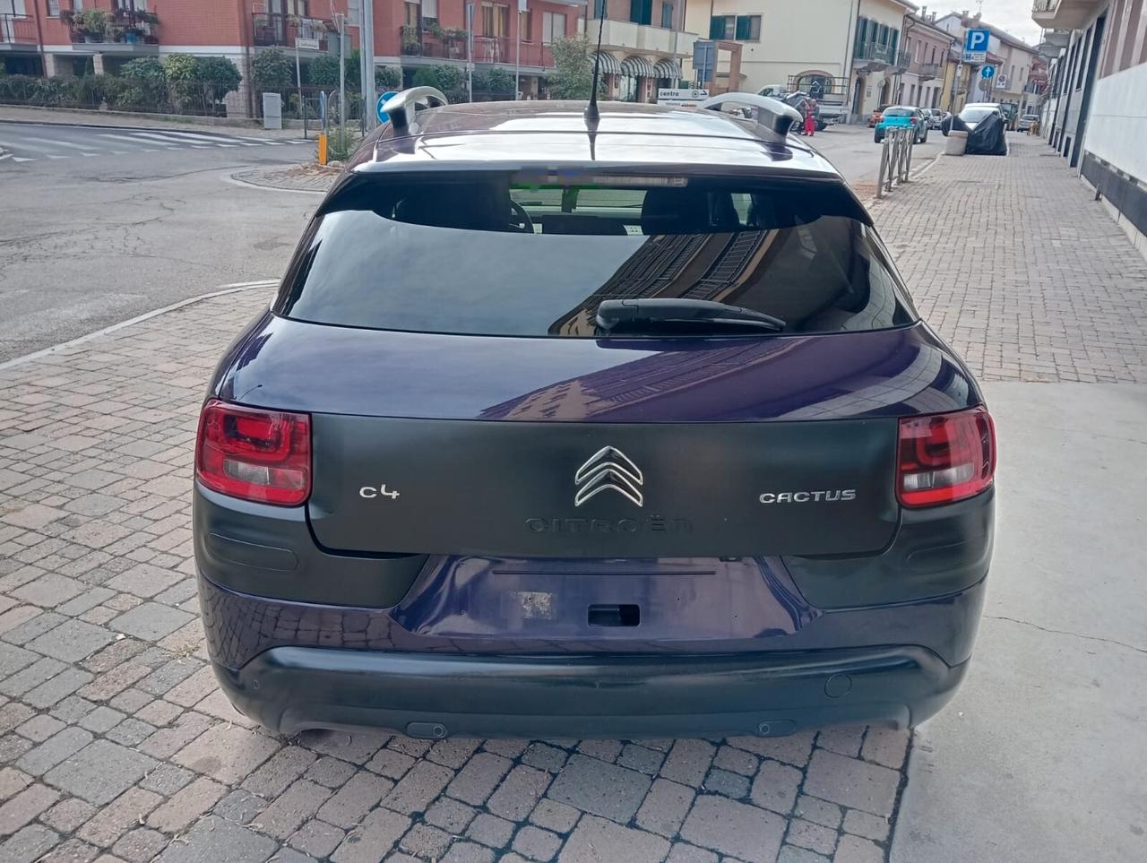 Citroen C4 Cactus 1.2 PureTech 82 Shine Edition