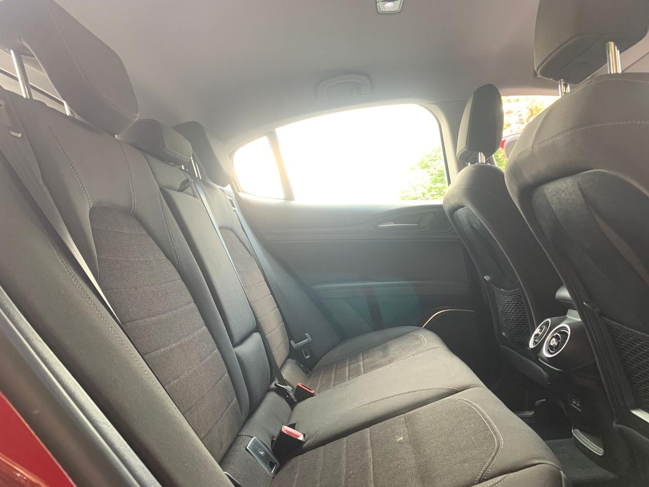 Alfa Romeo Stelvio 2.2 Business #6236