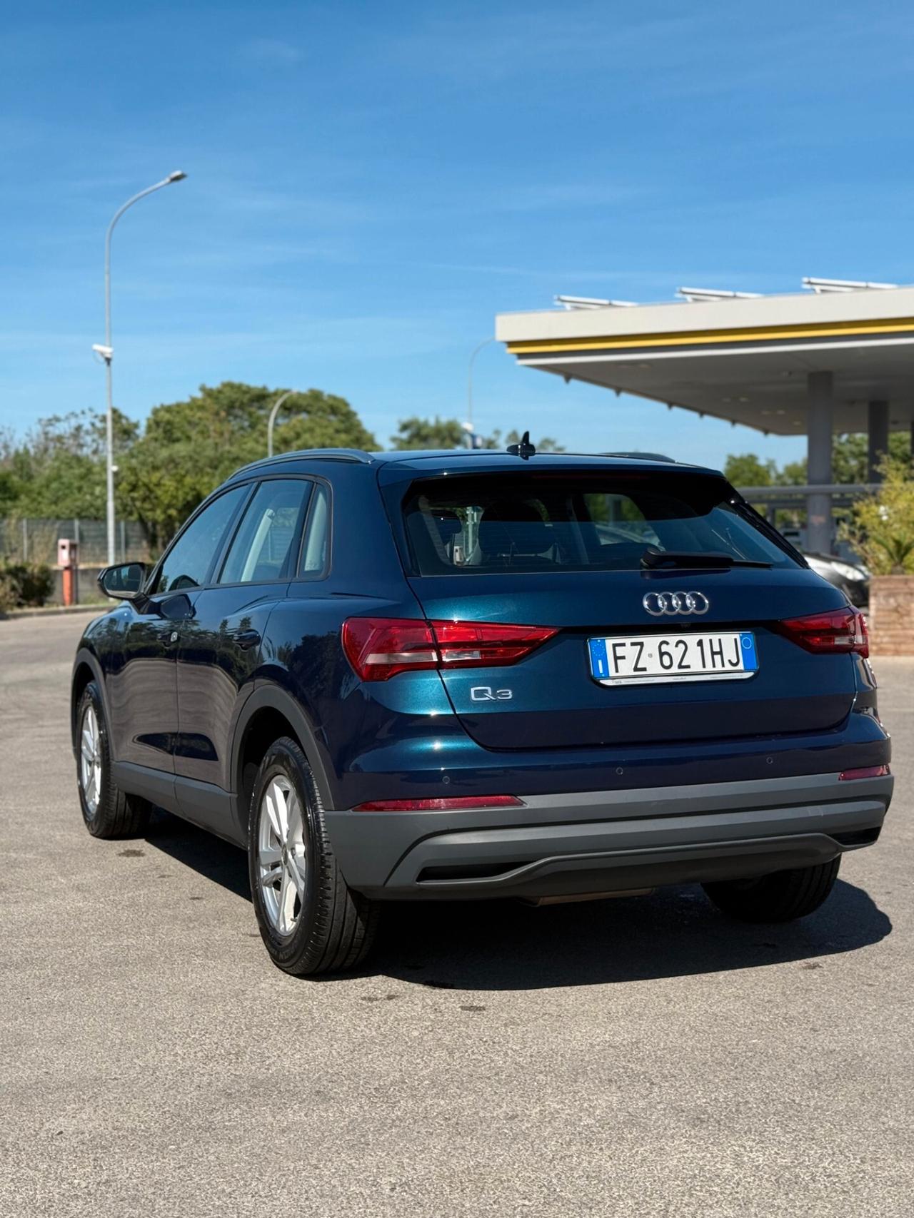 Audi Q3 35 TDI S tronic S line edition 2020 perfetta