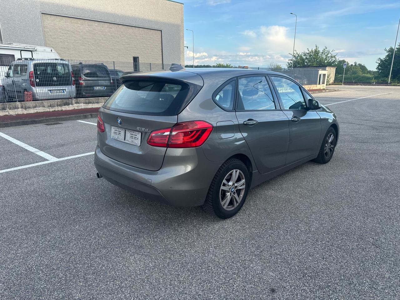 Bmw 216 216d Active Tourer Advantage SOLO PER ESPORTAZIONE