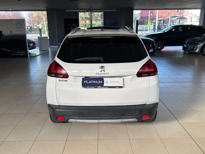 Peugeot 2008 BlueHDi 100cv Allure