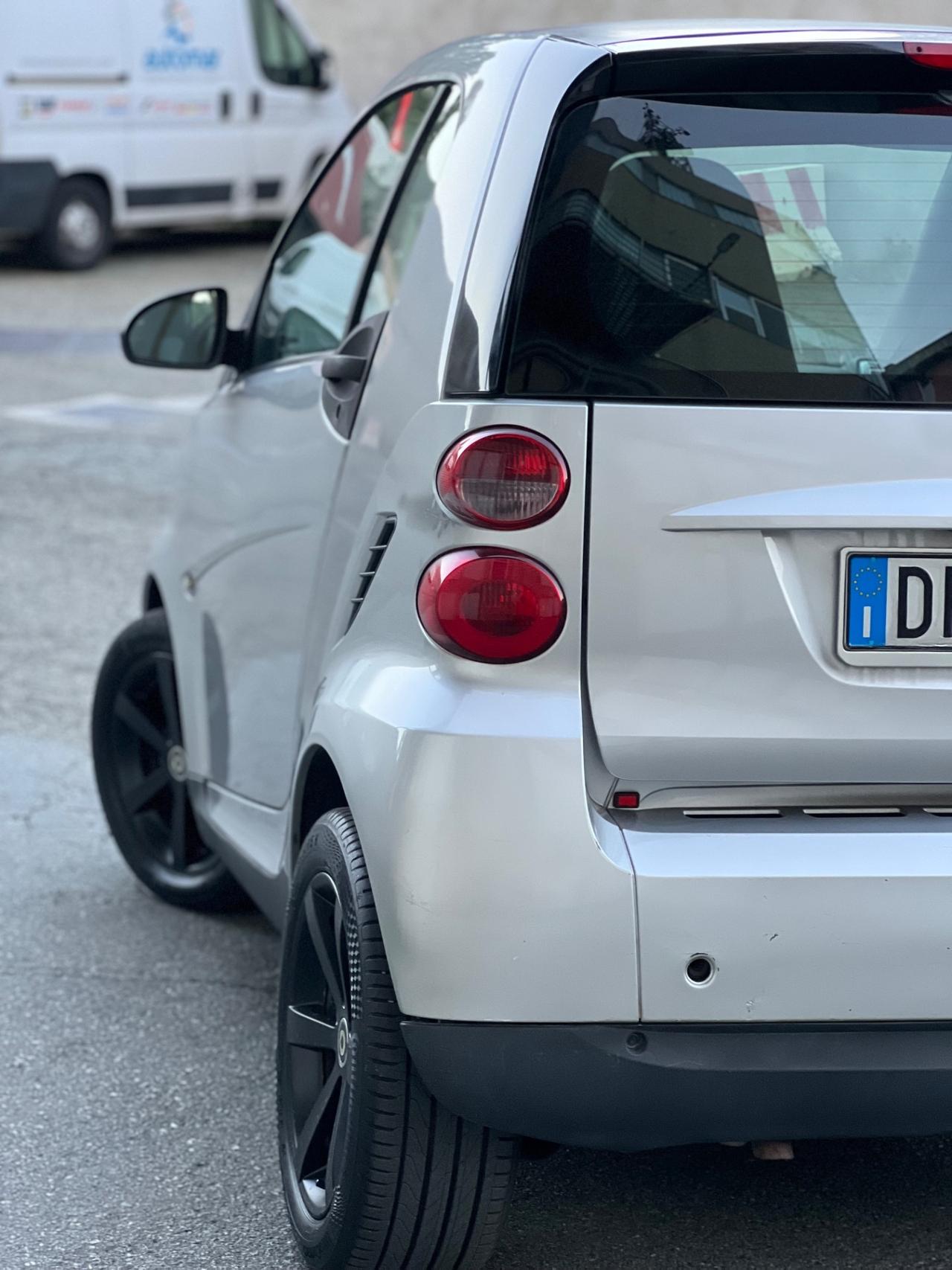 Smart ForTwo 1.0 super accessoriata servo-tetto-climaecc
