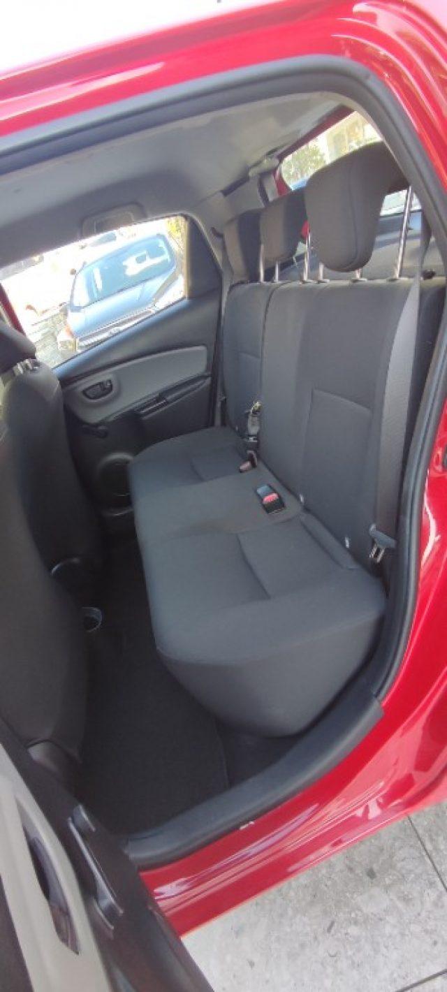 TOYOTA Yaris 1.0 5 porte Active