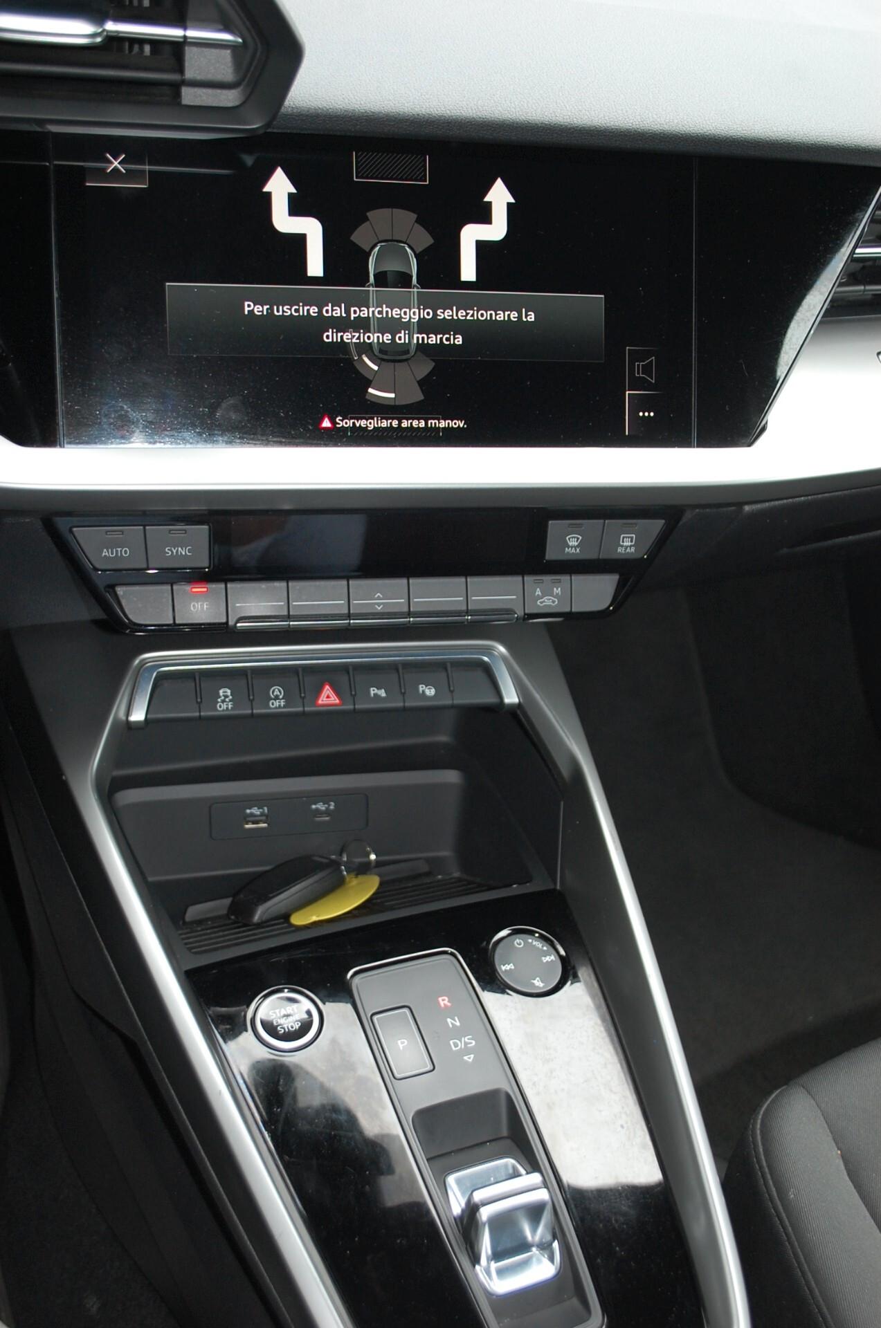 Audi A3 Sportback 35 2.0 tdi 150CV Business S-Tronic Uff Italy