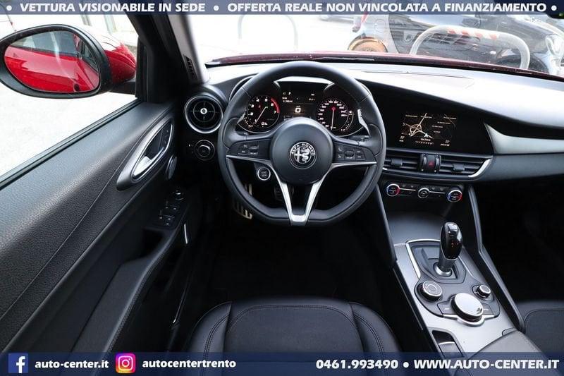Alfa Romeo Giulia 2.0 Turbo 200CV AT8 Super TETTO