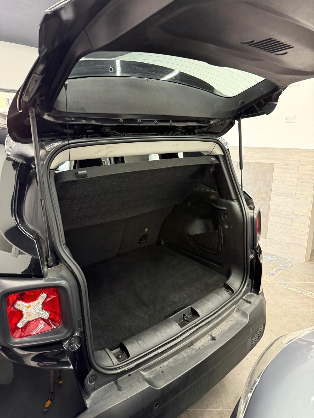 Jeep Renegade 1.5 Turbo T4 MHEV Limited