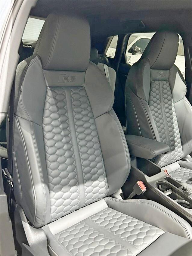 Audi RS3 Sportback 2.5 tfsi quattro s-tronic