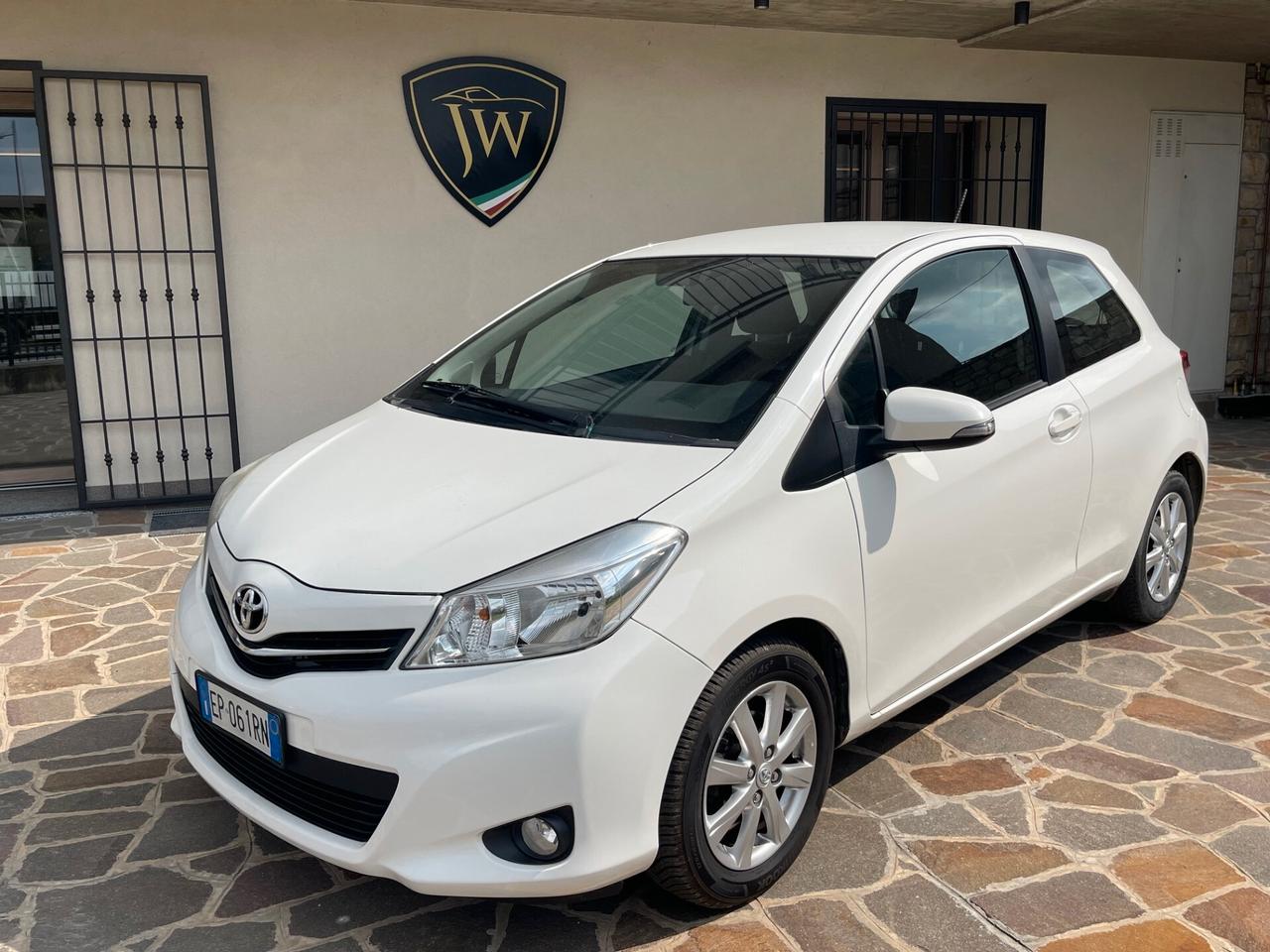 Toyota Yaris 1.0 Active 3p. OK Neop.