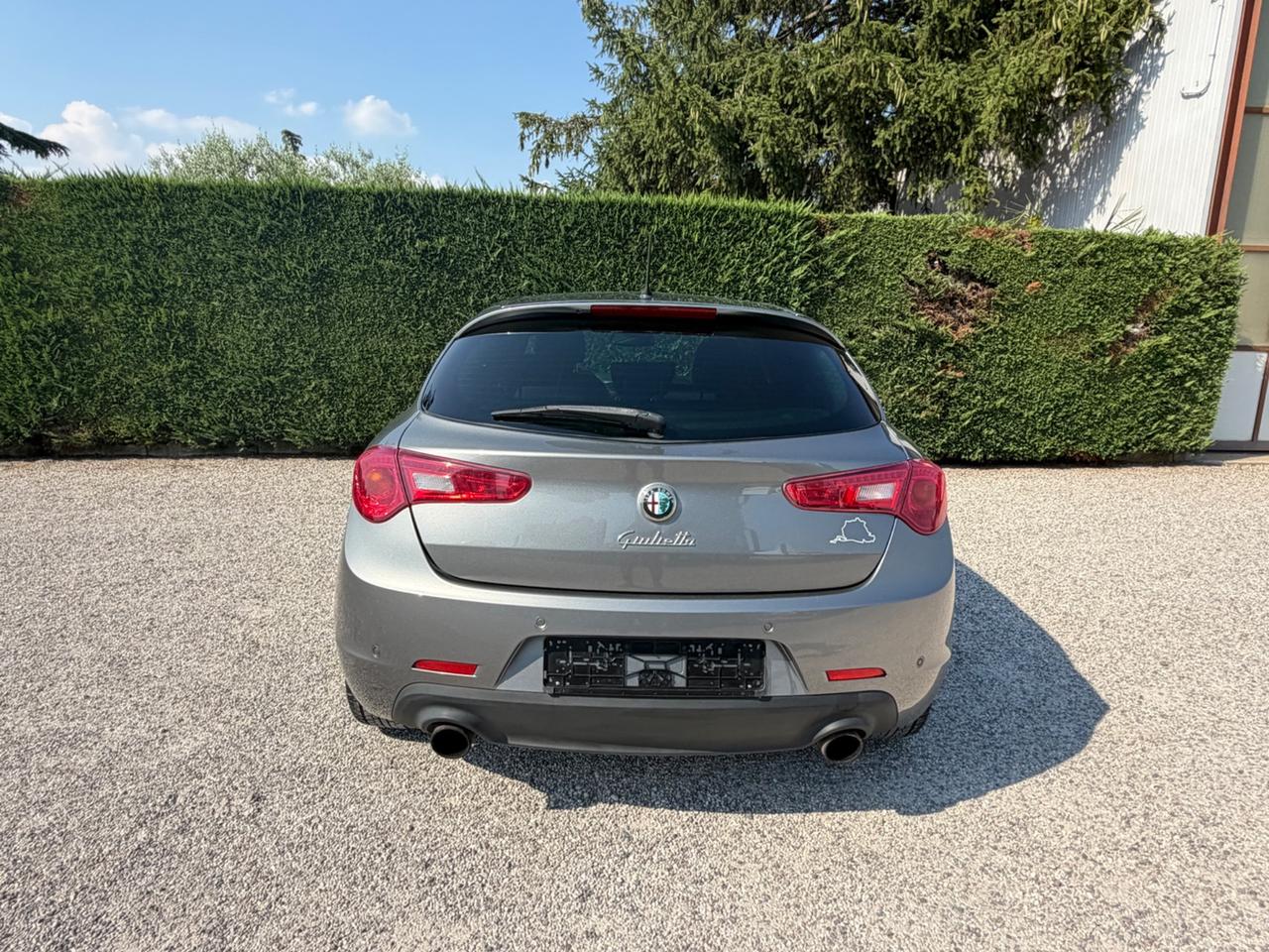Alfa Romeo Giulietta 1750 TBi Quadrifoglio Verde
