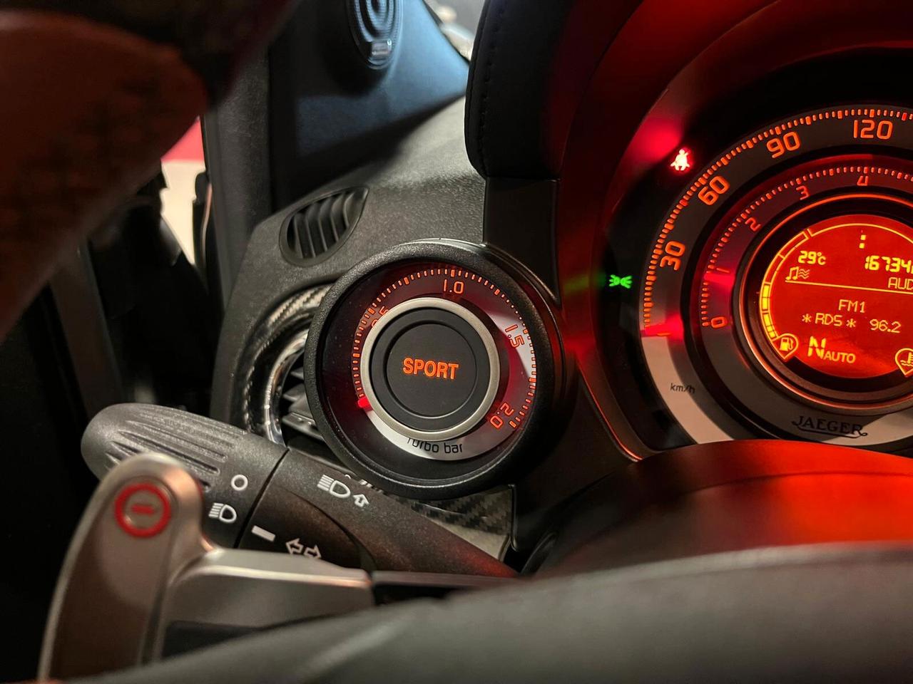 Abarth 500 695 Tributo Ferrari