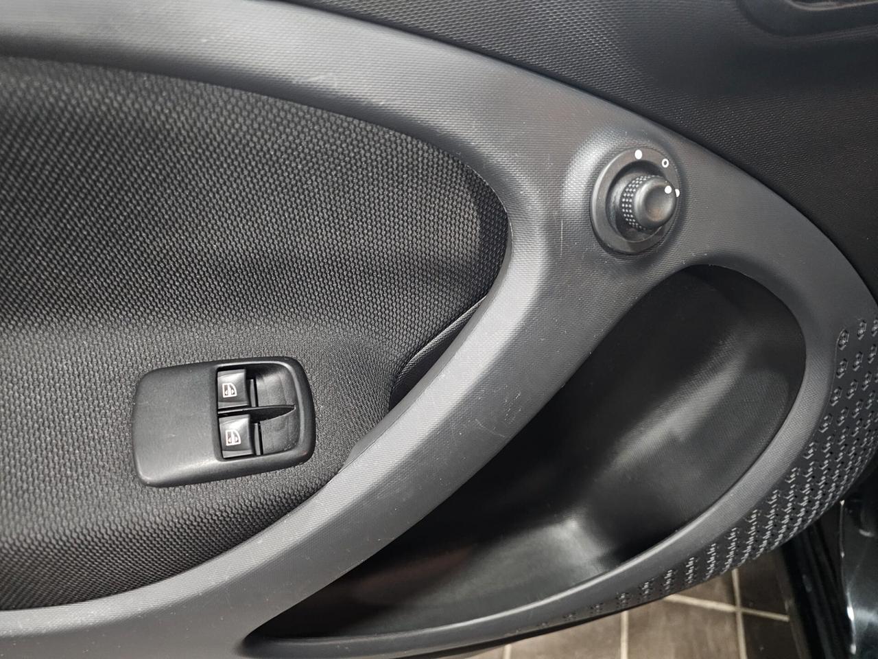NUOVA SMART FORFOUR IDENTITY BLACK EDITION PASSION 0.9 BENZ 90CV TWINAMIC