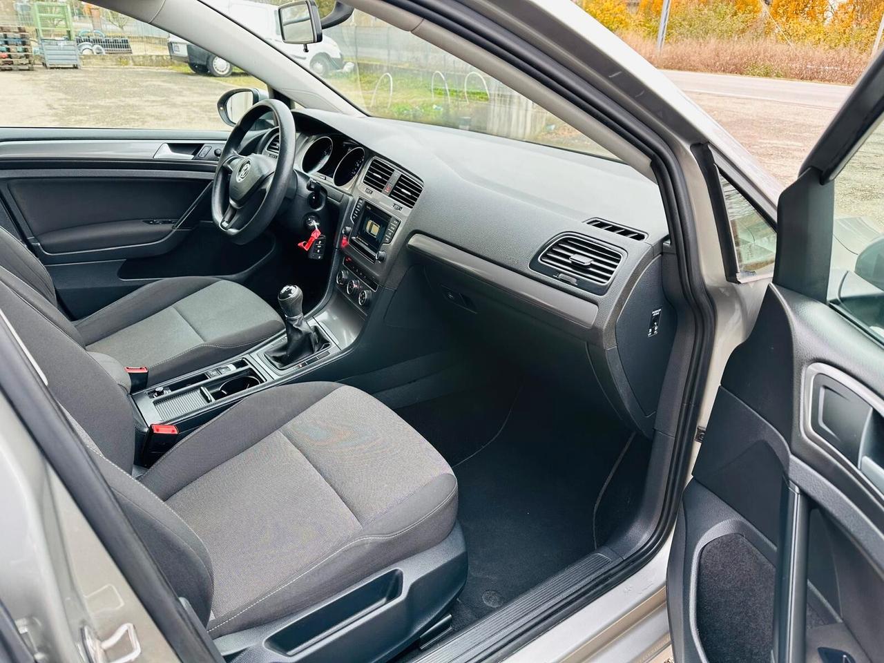 Volkswagen Golf Sportsvan 1.2 TSI Trendline BlueMotion Technology