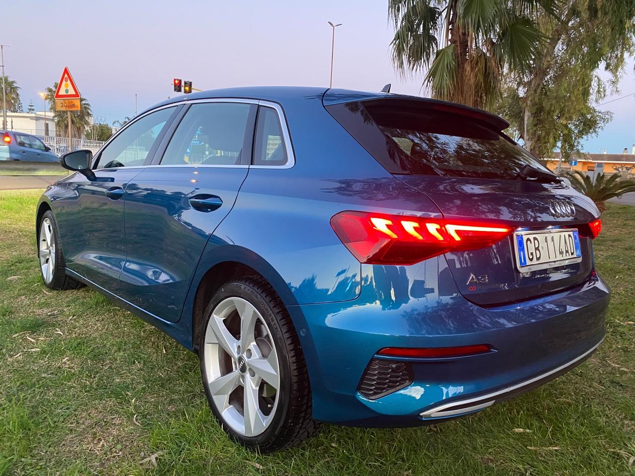 Audi A3 Sedan 35 TFSI S line edition