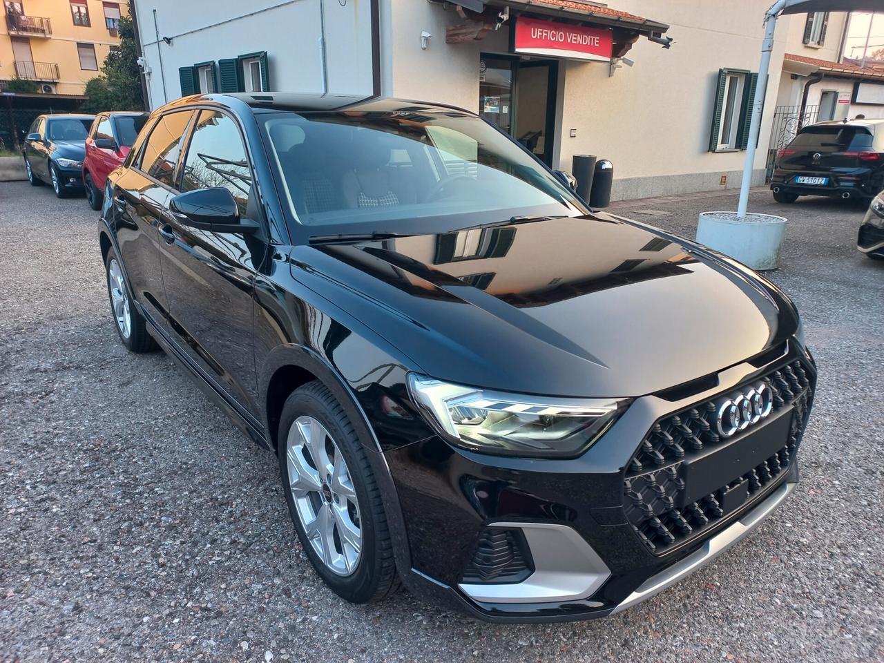 Audi A1 allstreet 30 TFSI S tronic Identity Contrast