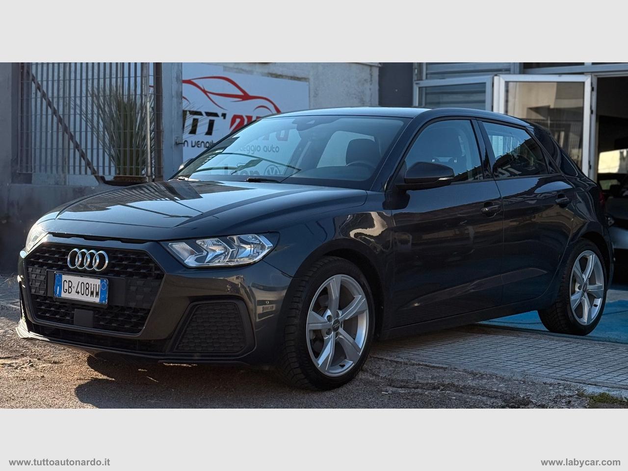 AUDI A1 SPB 35 TFSI S tronic Identity Black
