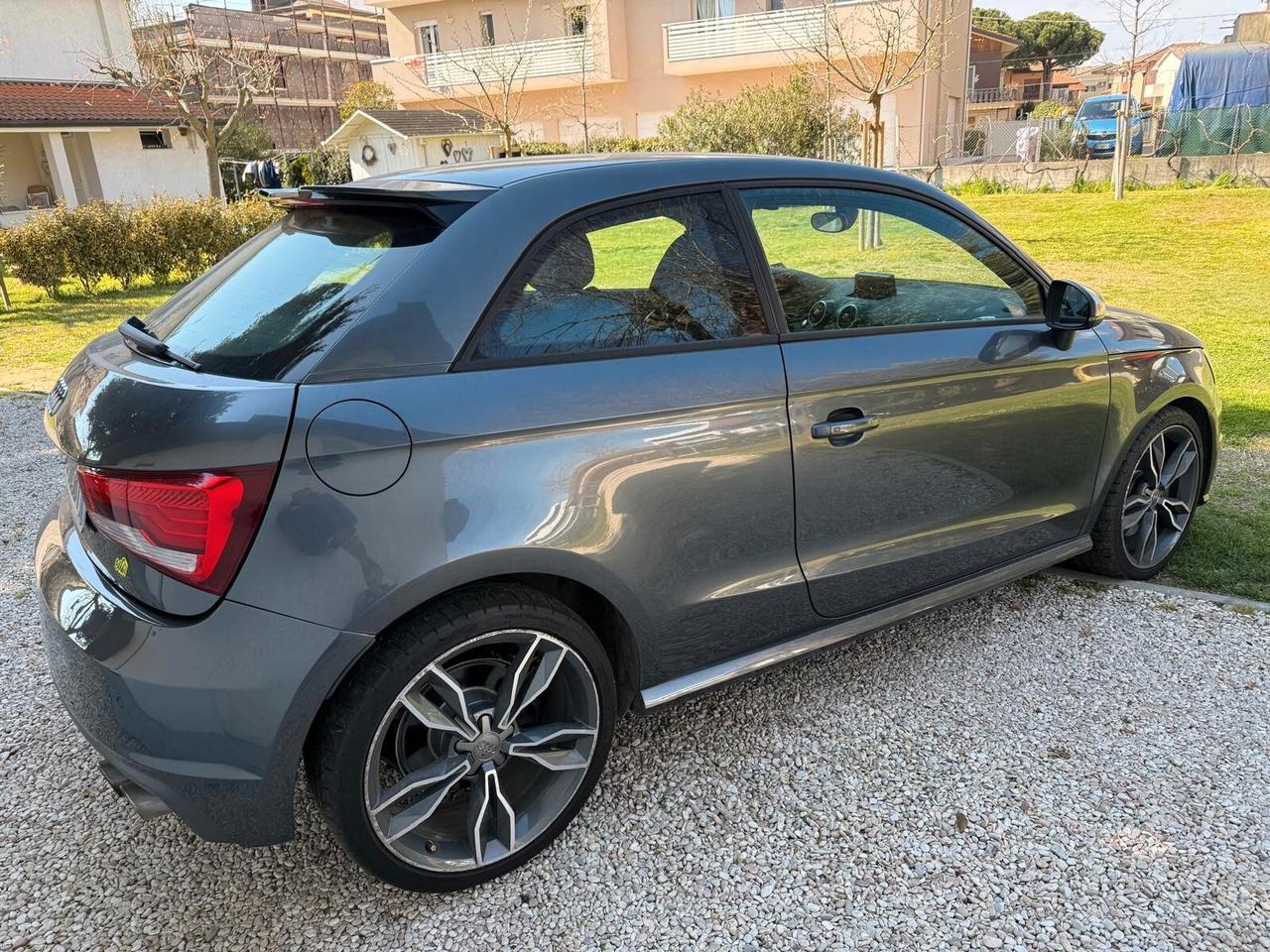 Audi A1 S1 2.0 TFSI quattro - SUPER PREZZO!!!