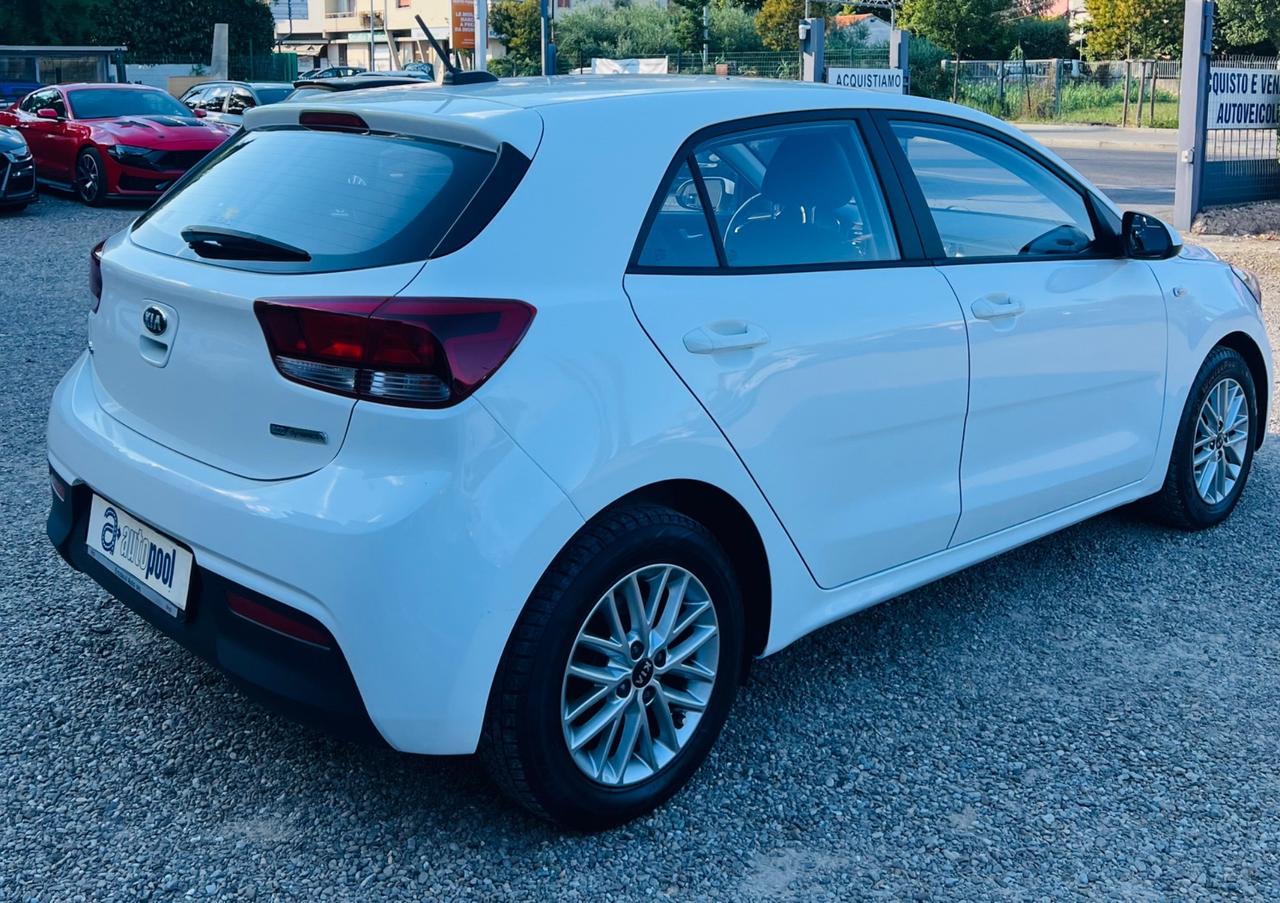 Kia Rio 1.0 T-GDi 100 CV MHEV iMT Style
