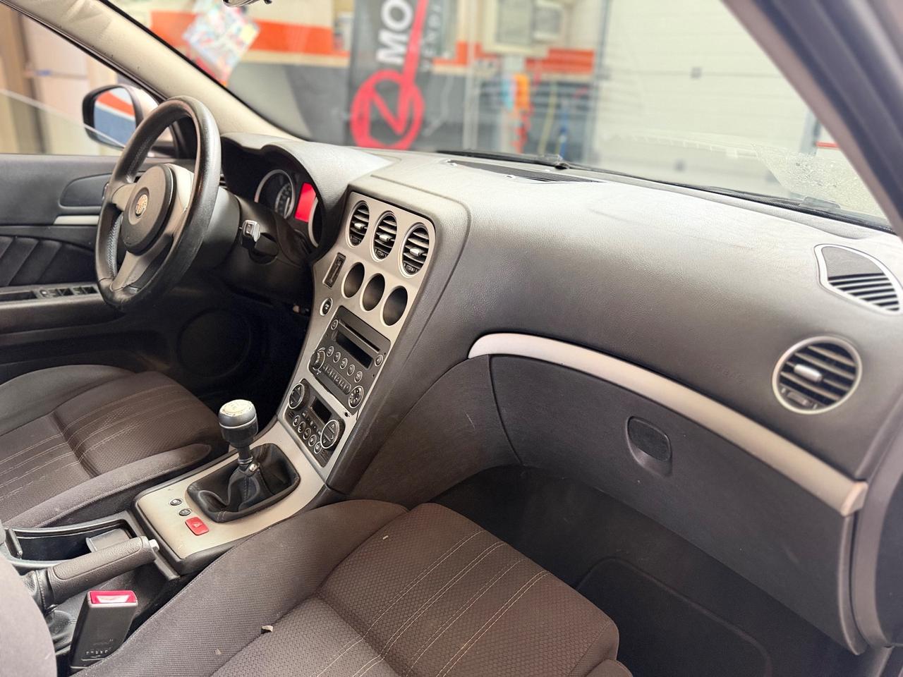 Alfa Romeo 159 1.9 JTDm 16V Progression