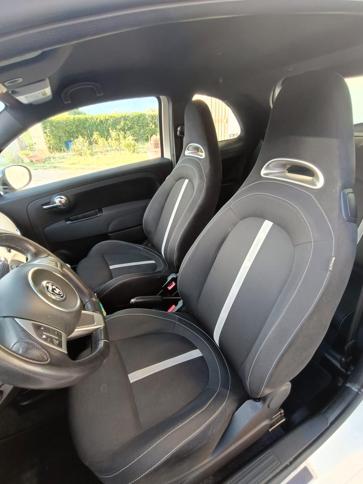 Abarth 595 C 1.4 Turbo T-Jet 140 CV