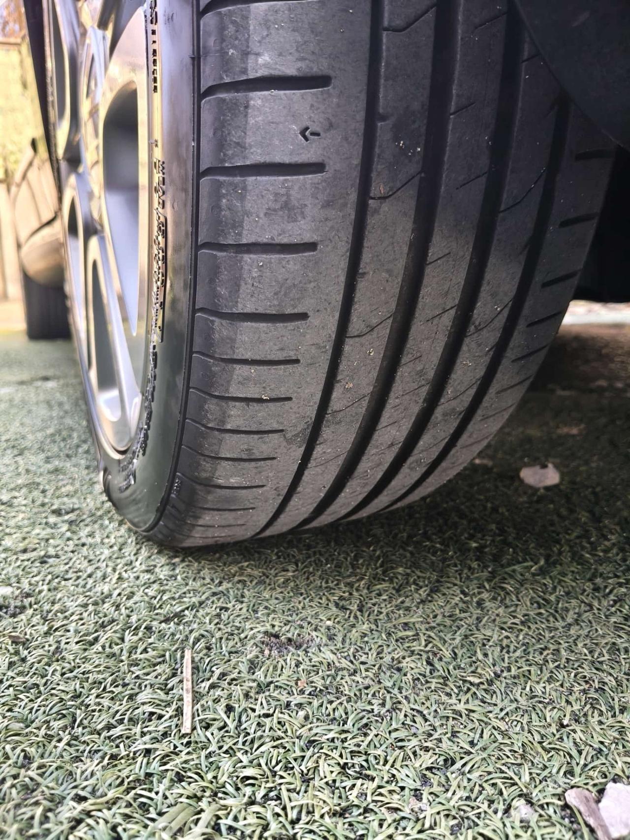 VOLKSWAGEN UP 1000 A METANO 5P FULL OPTIONAL