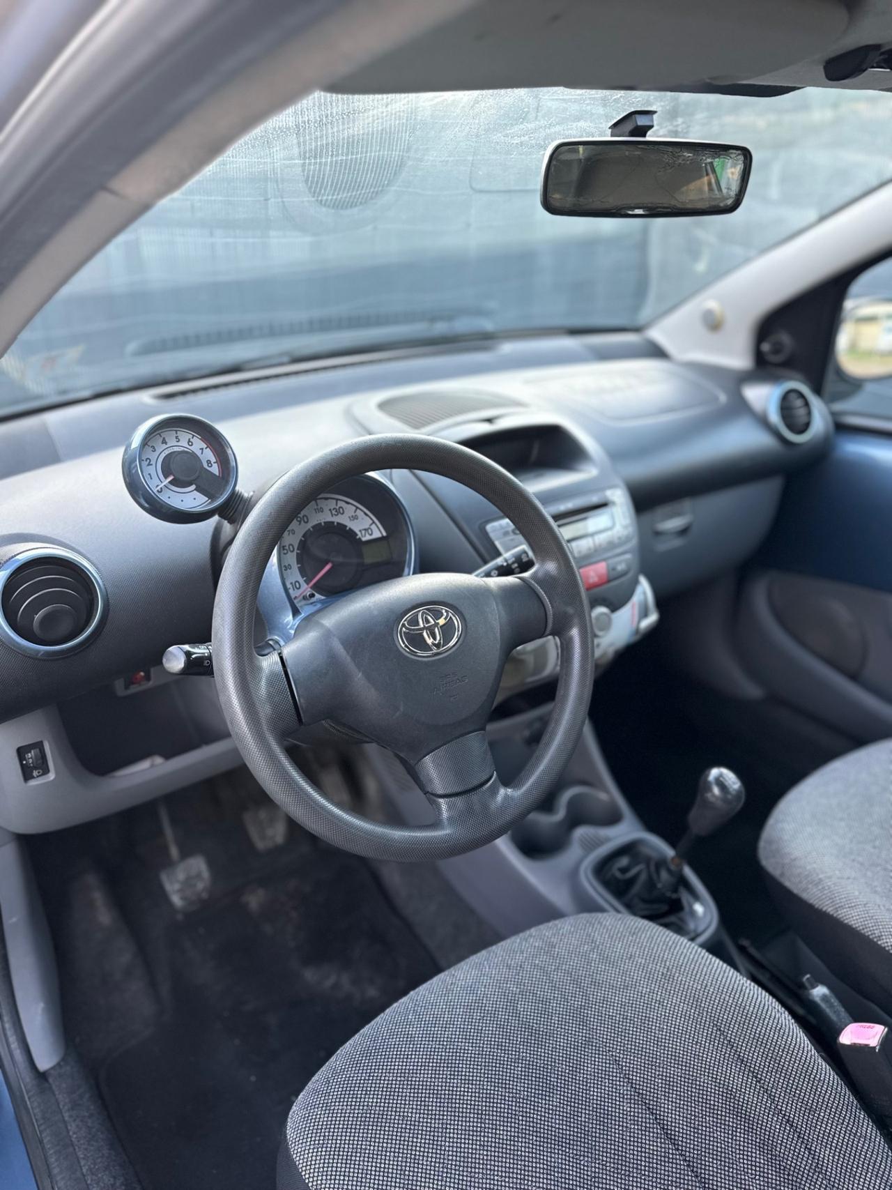 Toyota AYGO 1.0 BENZINA 5 PORTE SOUND NEOPATENTATI